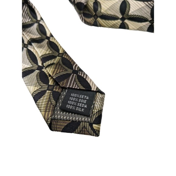 Kilburne and Finch Neck Tie Black w/ Cream & Gray Geometric 100% Silk Classic - Picture 4 of 5